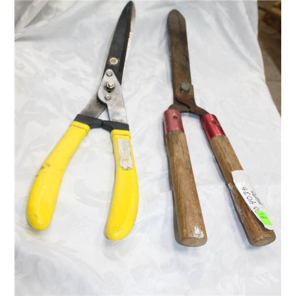 LOT OF 2- GARDEN SHEARS