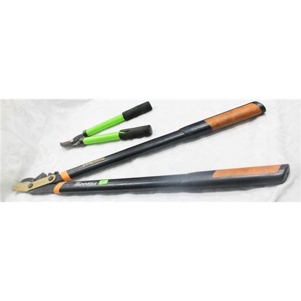 LOT OF 2 GARDEN SNIP HAND TOOLS