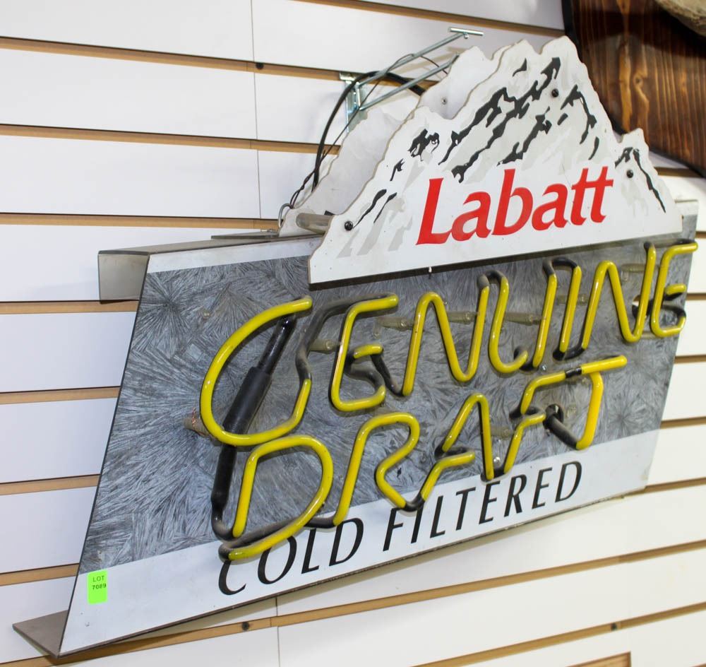 LABATT GENUINE DRAFT BEER- NEON BAR SIGN