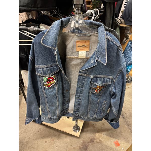 Levi Strauss large jean jacket