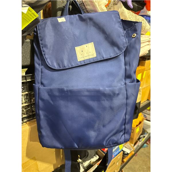 Rise little earthlings, baby bag