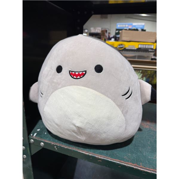 Shark squish, mellow