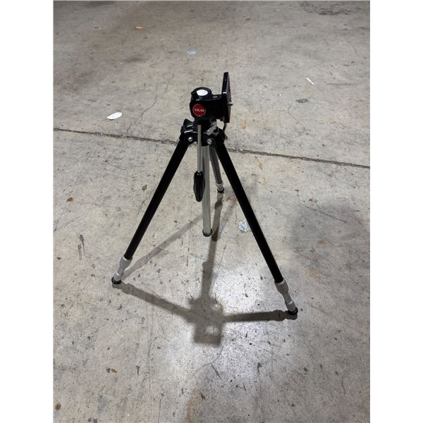 Colon tripod