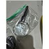 Image 1 : 2 magnifying glasses