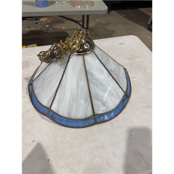 Hanging light fixture
