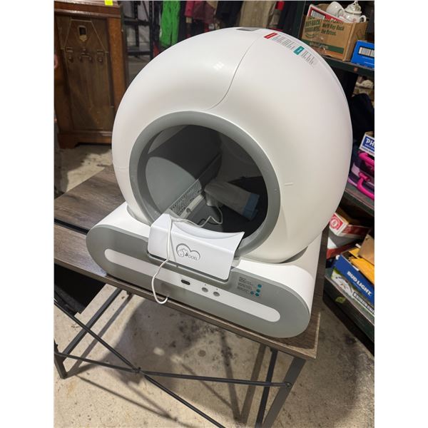 Smart cat heated litter box