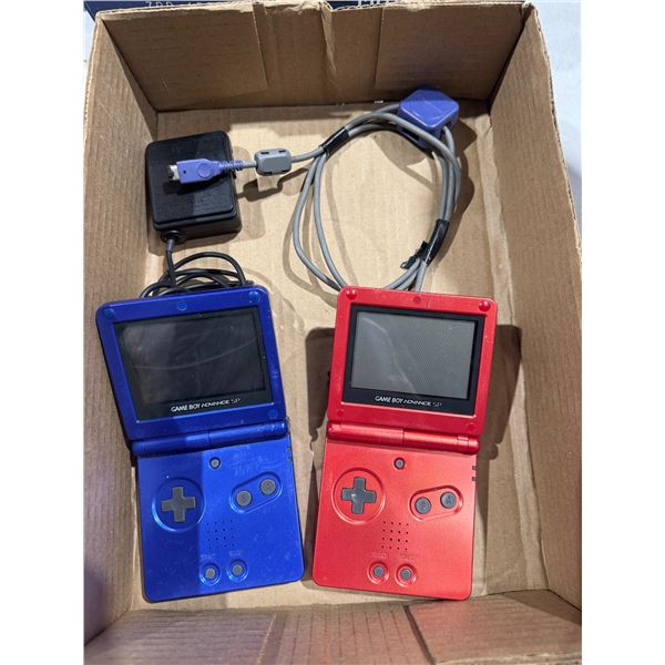 2 gameboy advance sp