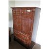 Image 1 : **Three Drawer & Two Door Hutch Dresser - 36" x 18" x 34"