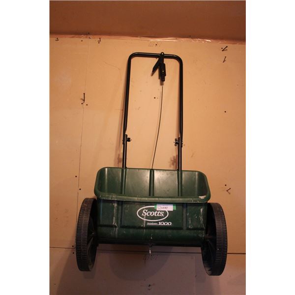**Scott's Accugreen 100 Yard Spreader