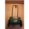 Image 1 : **Scott's Accugreen 100 Yard Spreader