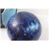 Image 3 : AMF Voit American 8" Bowling Ball w/ Carrying Case
