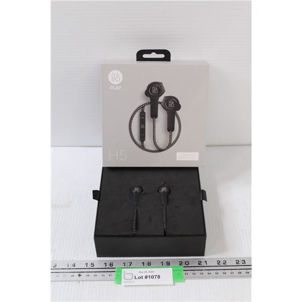 B & O Wireless Play Earphones w/Cord - Appears NIB