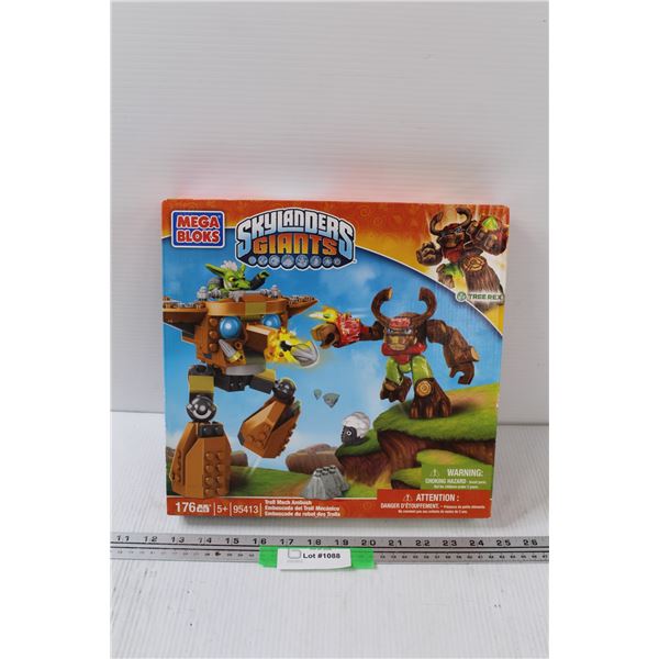 Mega Bloks Building Set: Skylanders Giants - NIB