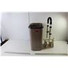 Image 2 : *Garbage Can & Bath Rail