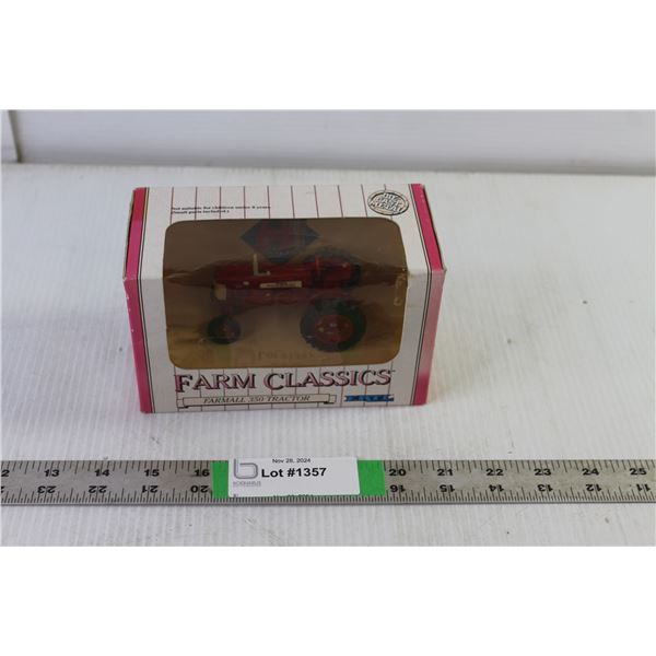 Farm Classics Farmall 350 Tractor 1/43 Scale