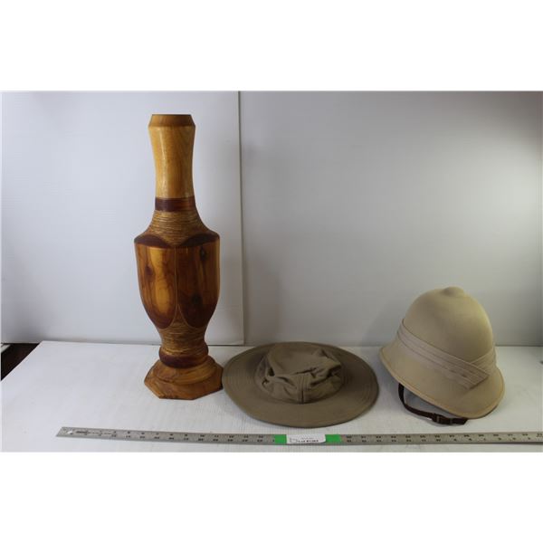 (2) Safari Hats, Wooden Stand