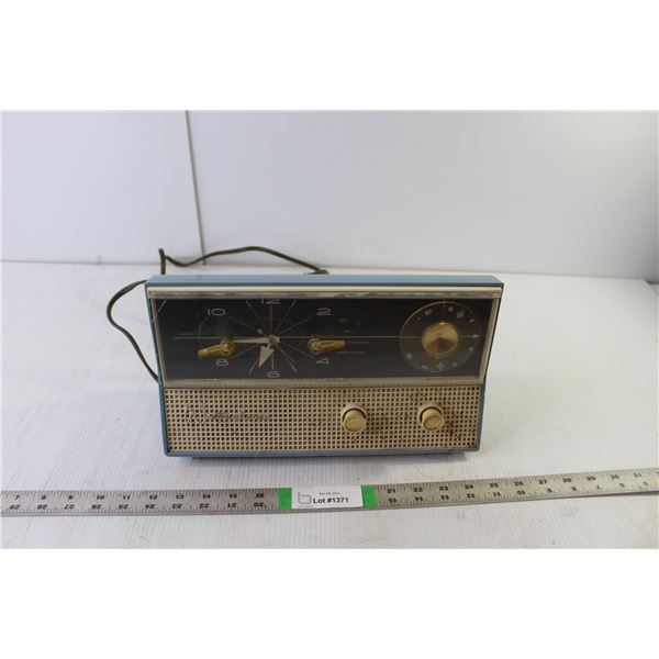 Vintage Radio- As Is