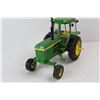 Image 2 : John Deere Model 4430 1970s ERTL Plastic Kit - 1/25th