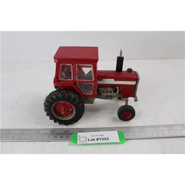 Massy Ferguson Model 1155 !970s ERTL Plastic Kit - 1/25th