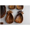Image 3 : Wooden Carved Pineapple Salad Bowl Set with Tossers