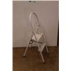 Image 4 : * Folding Step Ladder