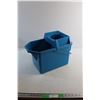 Image 1 : Plastic Mop Bucket