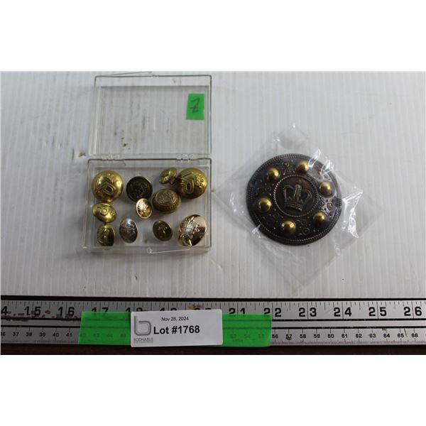 Military, Royalty Jacket and Uniform Buttons