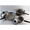 Image 6 : (2) Cooking Pots and Frying Pan with Lids