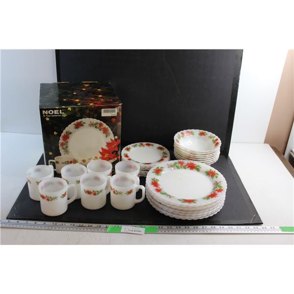 Noel 16 pc Dish Set - Plates, Bowls and Mugs