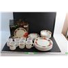 Image 1 : Noel 16 pc Dish Set - Plates, Bowls and Mugs