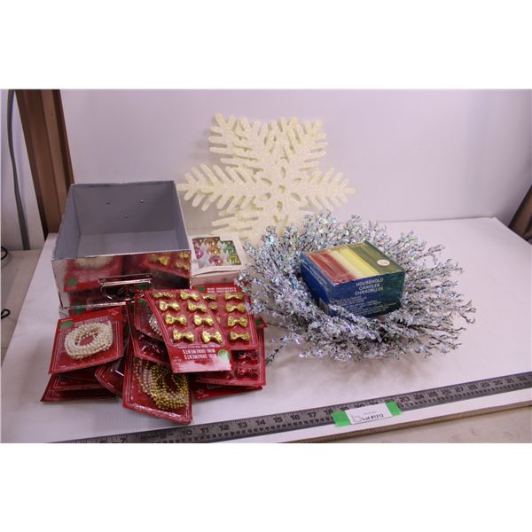 Christmas Decorations (Candles, Wall Art, Mini Ornaments, Tote)