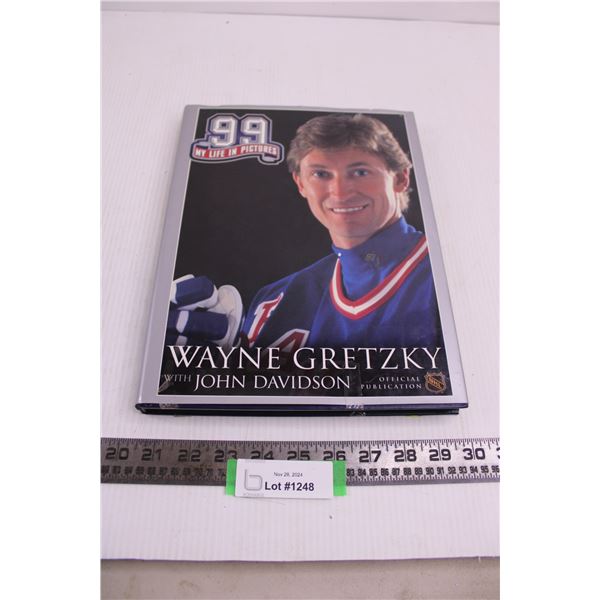 Wayne Gretzky Book "99 - My Life In Pictures"