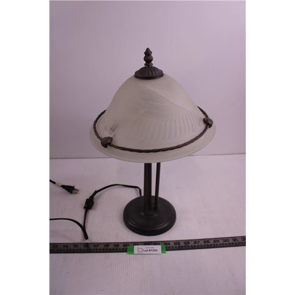 Metal Base Table Lamp (Works - As is) 17" Tall