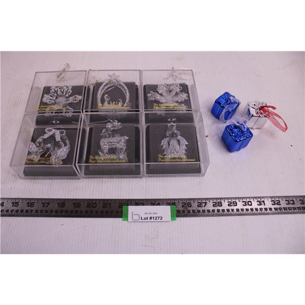 (6) Christmas Tree Ornaments, (3) Table Centerpiece Noise Maker Items