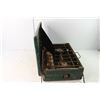 Image 2 : Vintage Coleman Camp Stove 17.5" Long x 11.5" Wide