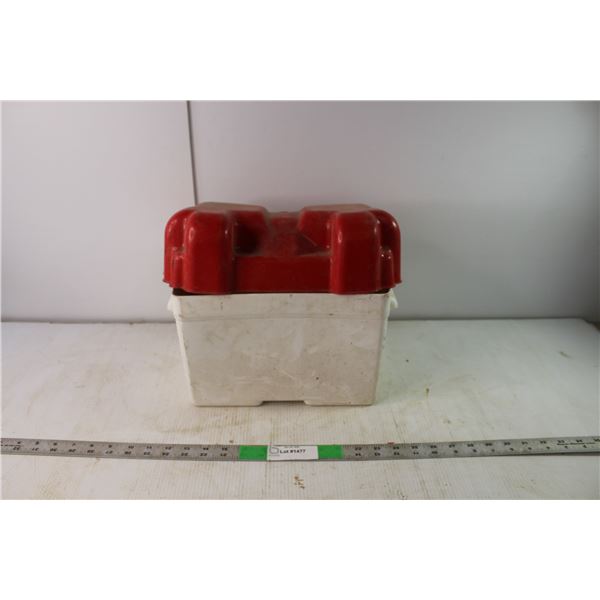 RV Battery Storage Box