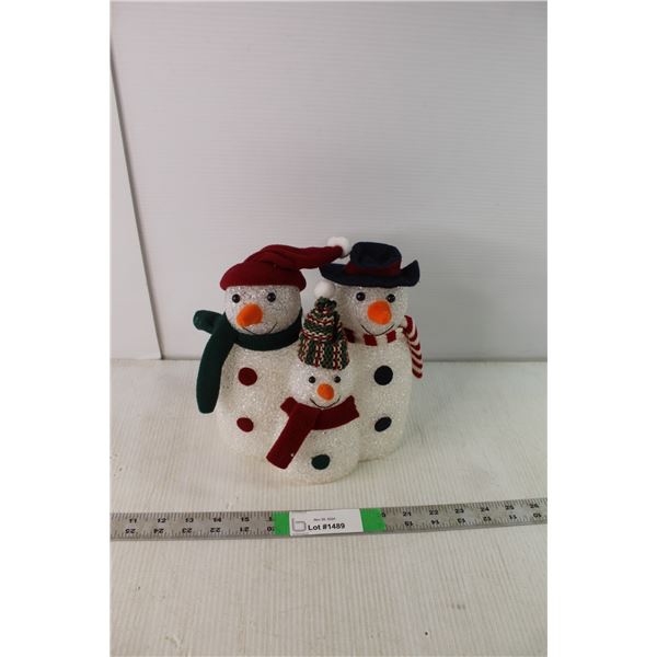 LED Snowman Family 9" Tall