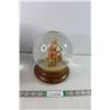 Image 2 : Musical Drummer Boy Snow Globe 8.5" Tall x 6.5" Wide