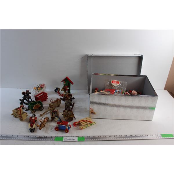 Christmas Ornaments and Storage Box with Lid