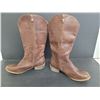 Image 2 : Brown Leather Cowboy Boots - Size 7