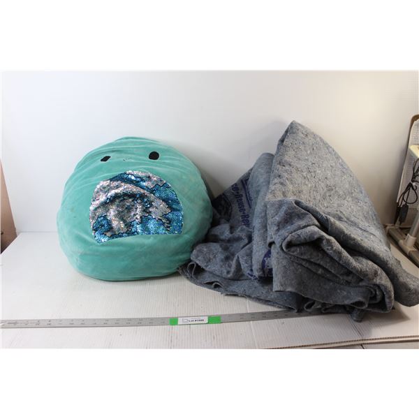 *(2) Moving Blankets, Sequin Squishmallow