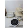 Image 2 : * 2-Tiered Serving Tray, (3) Glass Baking trays, Roaster, Strainer
