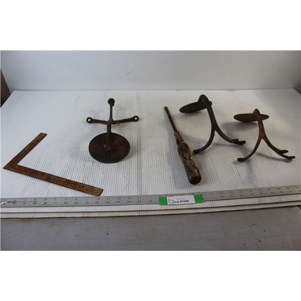 (3) Buggy Steps, Screwdriver,