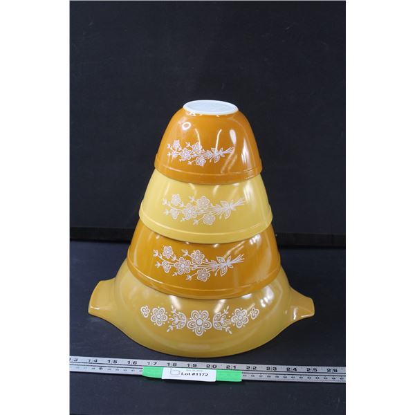 (4) PYREX Butterfly Gold Dishes Set