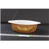 Image 1 : PYREX Early American Dish - 10" x 7" x 3"