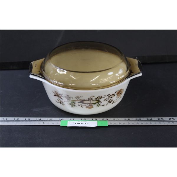 PYREX Brown Floral Vine Pattern Dish w/Brown Lid