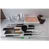Image 1 : (14) Various Plastic Bowls- Different Sizes, (10) various Kitchen Knives/ Cleavers, Misc.