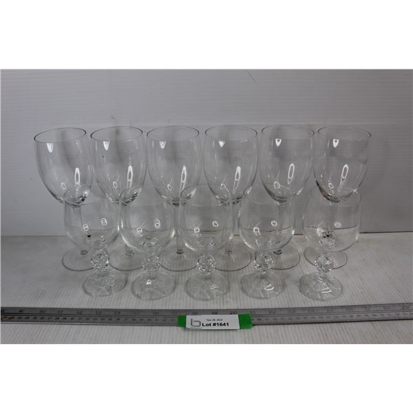 (11) Various Unmarked Glass Wine Glasses, (2) Different Sizes