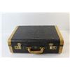 Image 4 : Vintage McBrine Hardshell Suitcase