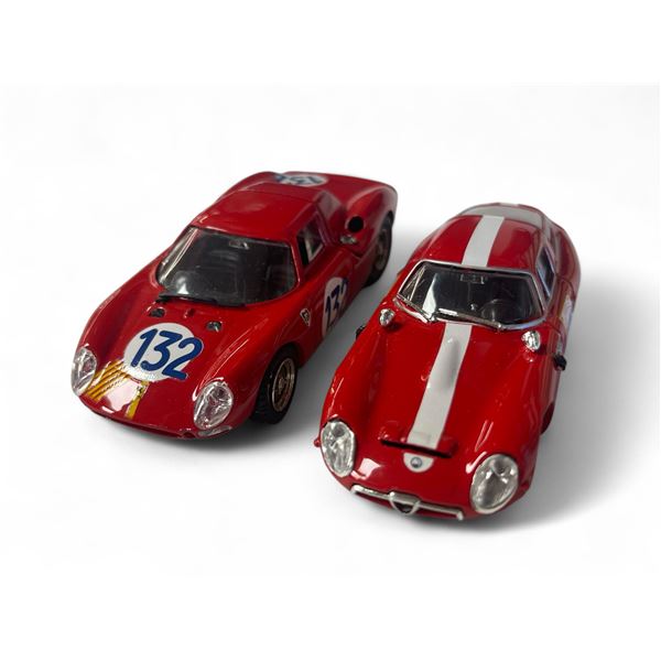2 Pc - 1:43 Scale - 1964 Ferrari 250 Le Mans #132 & 1964 Alfa Romeo Tz1 Targa Florio #1 - Best Die C